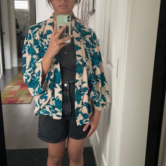 ANTHROPOLOGIE Floral cropped kimono - Picture 5 of 5